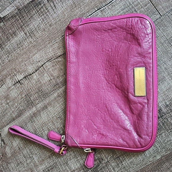 Marc By Marc Jacobs - Leather Wristlet - Picture 11 of 12